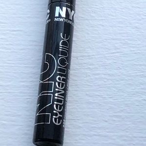 NYC liquid 888 eyeliner pearlized black